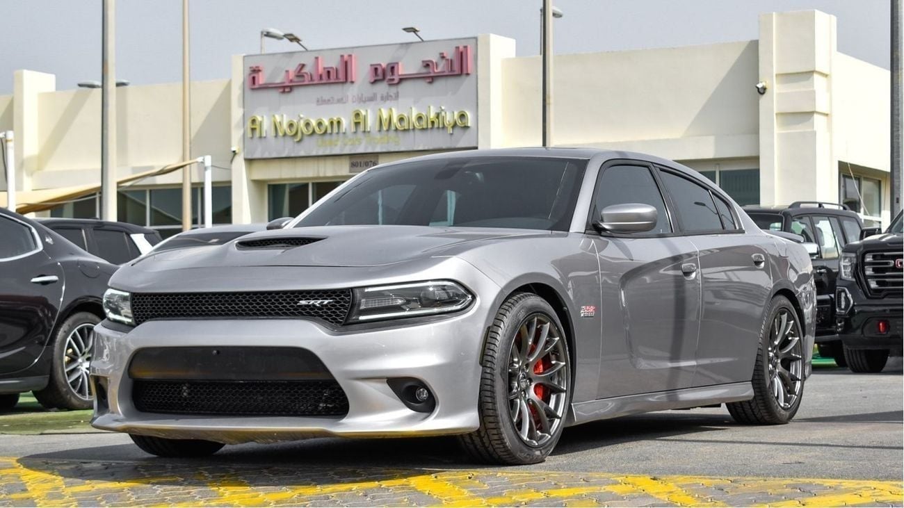دودج تشارجر SRT8 SRT