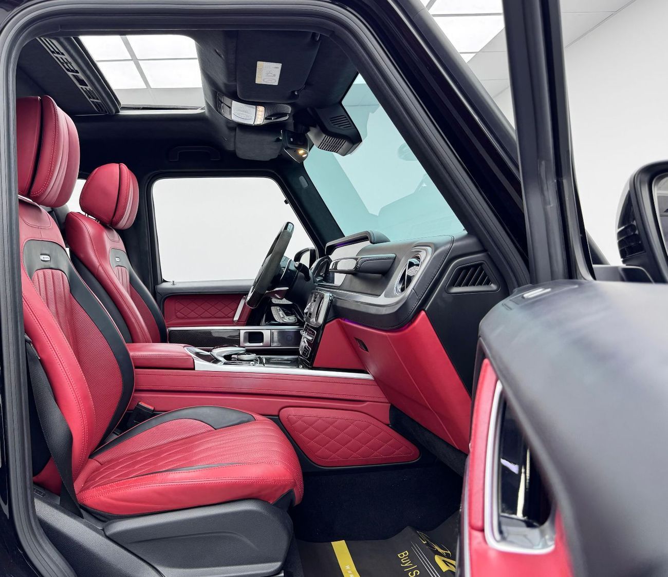 مرسيدس بنز G 63 AMG Std 4.0L 2021 Mercedes Benz G63 AMG, 2026 Warranty + Service Pack, Fully Loaded, Excellent Condition