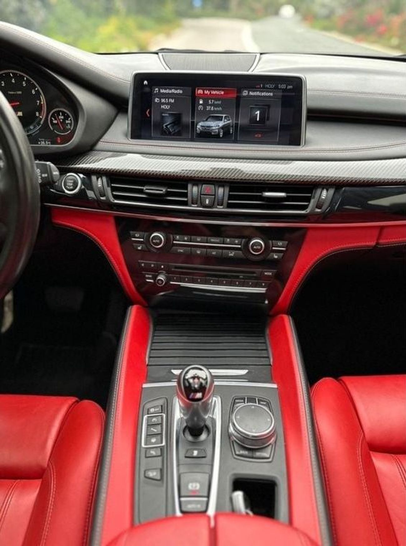 بي أم دبليو X5 M إكسكلوسيف Std 4.4L | V8 Twin-Turbo 567 HP | 2018 | xDrive (AWD) | Low mileage | Perfect Condition