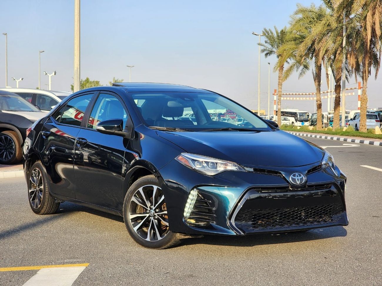 Toyota Corolla TOYOTA COROLLA XSE 2018 FULL OPTION