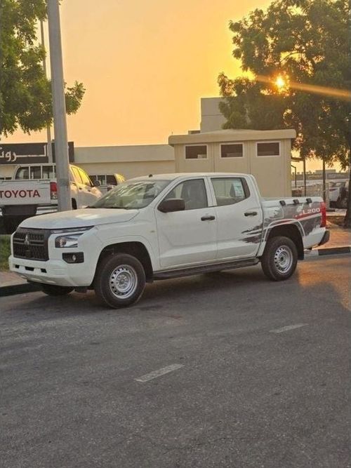 Mitsubishi L200 GLX 2.4L