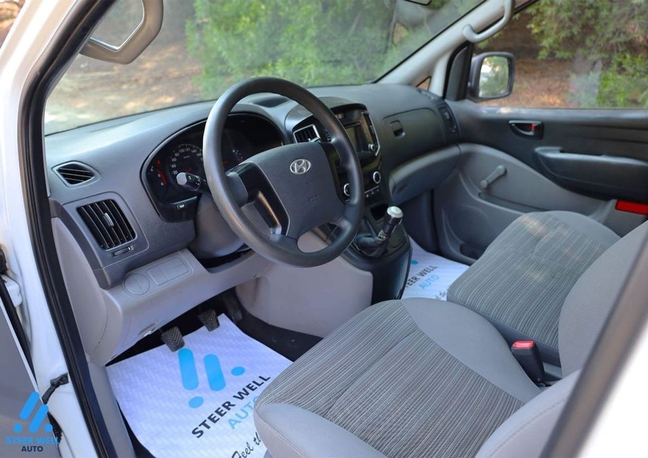 Hyundai H-1 Std 2019 Cargo Van 2.5L RWD / Diesel M/T / Like New Condition / Bulk Deals / Lowest Price / Book Now