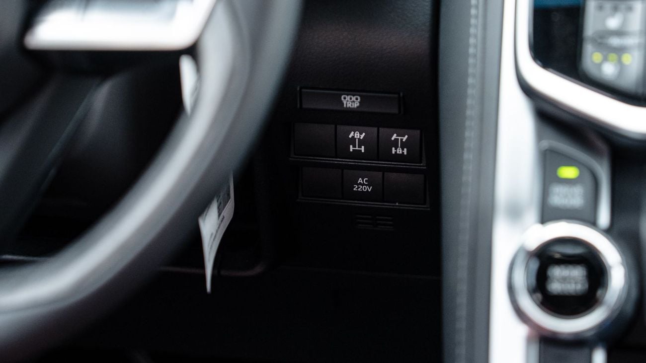 تويوتا لاند كروزر GRS 3.5L - Attitude Black Inside Maroon | Export Only