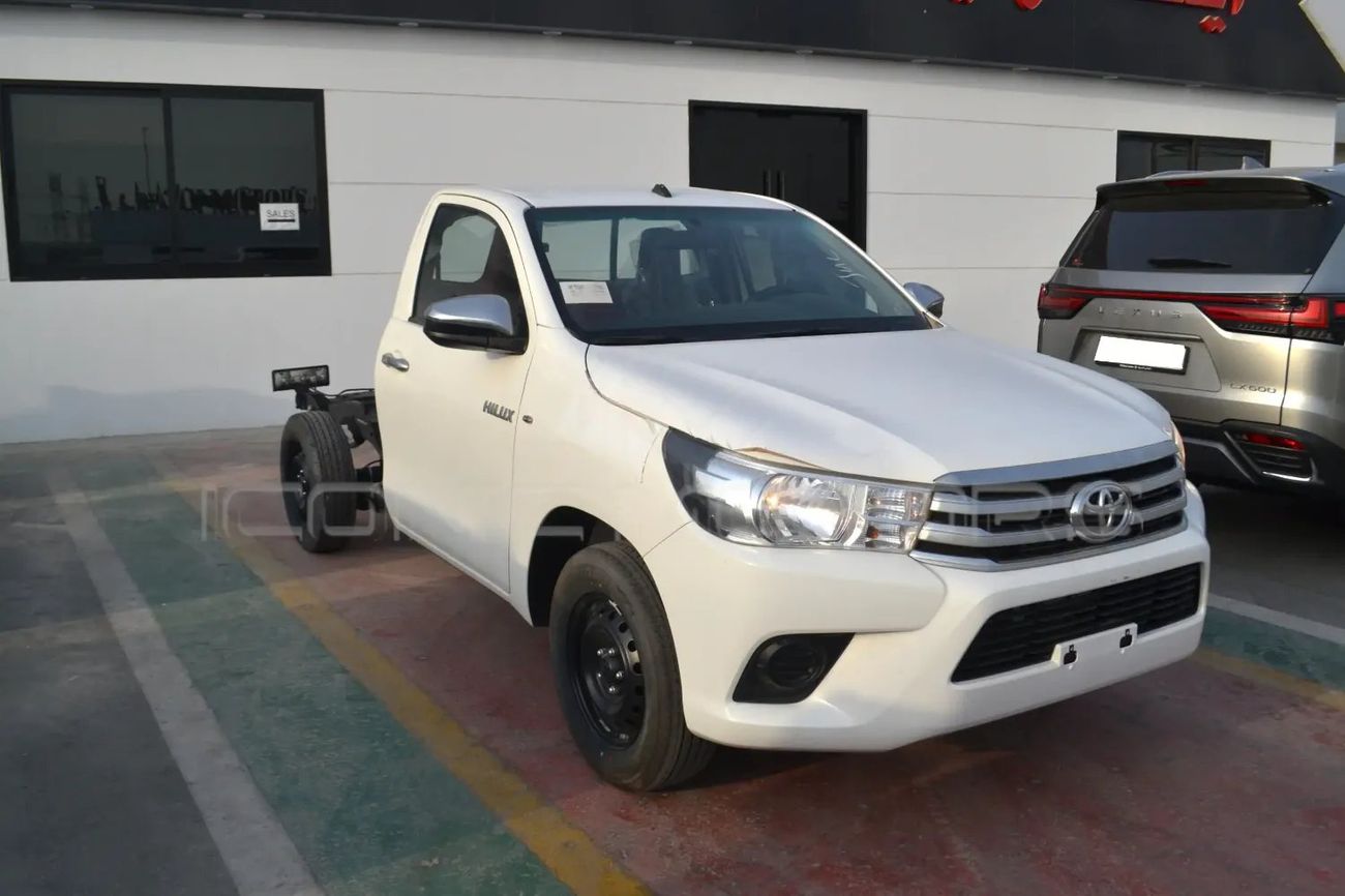Toyota Hilux TOYOTA HILUX SC 2.4L 4X2 M/T (DIESEL) MY24