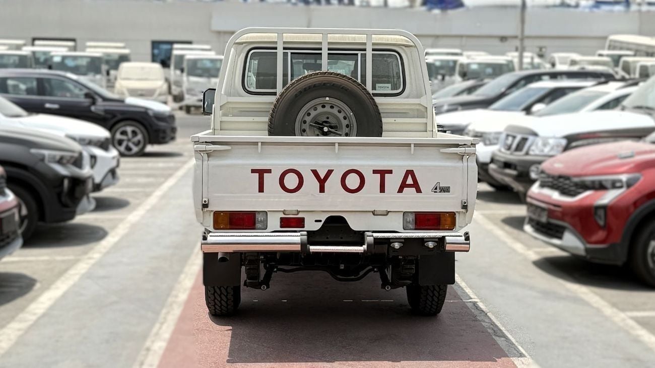 Toyota Land Cruiser Pick Up Toyota LC79 2.8L Diesel MT Double Cabin Pickup 2025YM