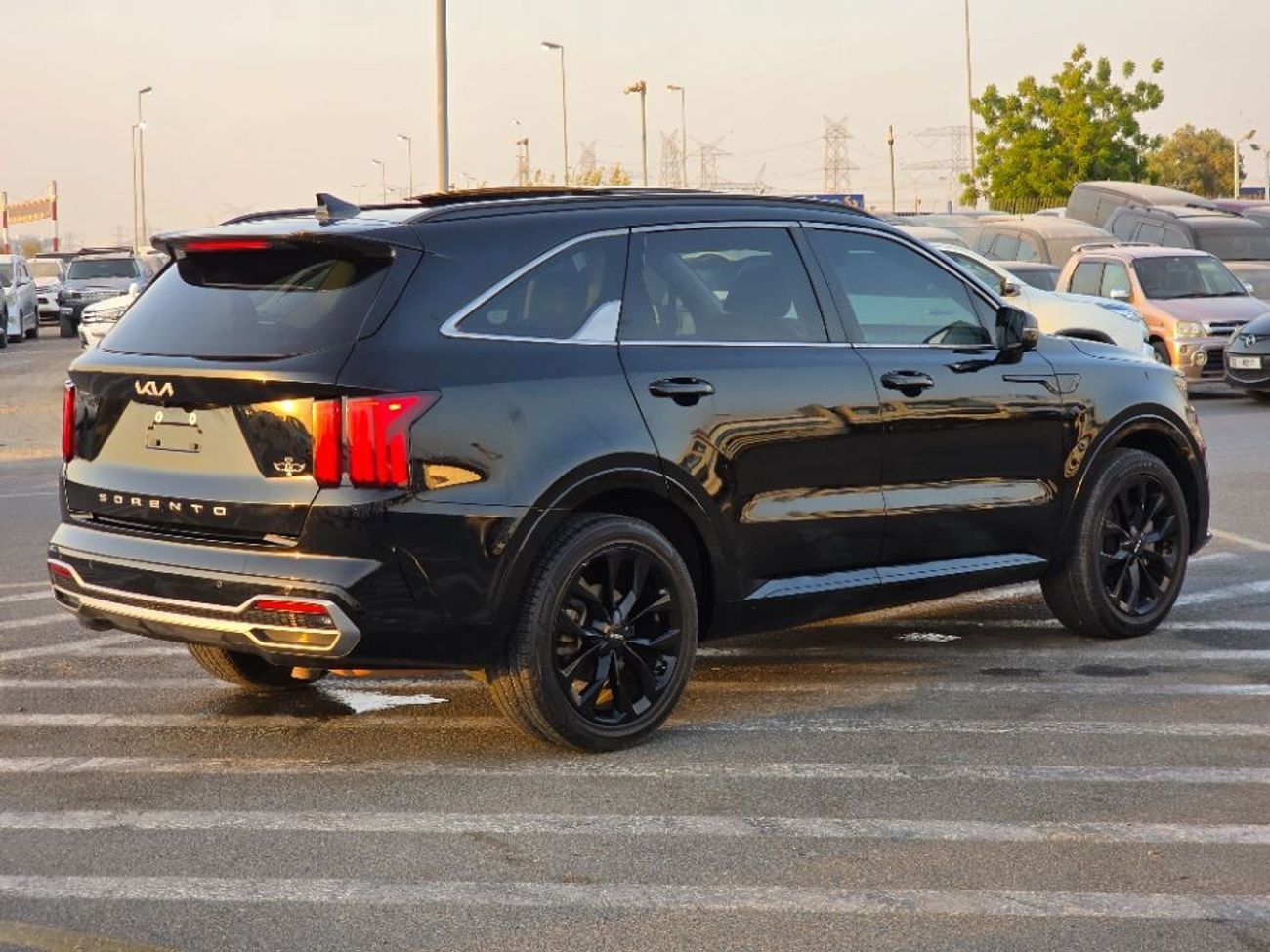 Kia Sorento 2022 Model SX 2.4cc engine Paranomic roof,  360 camera and 7 seater