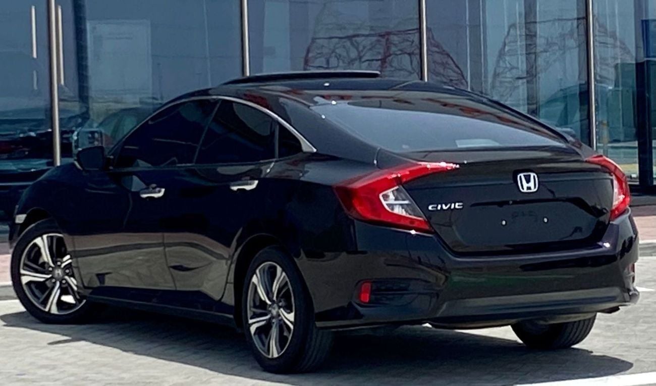 Honda Civic LX Sport 1.6L 795/-Monthly l GCC l Sunroof, Cruise, Camera l Accident Free