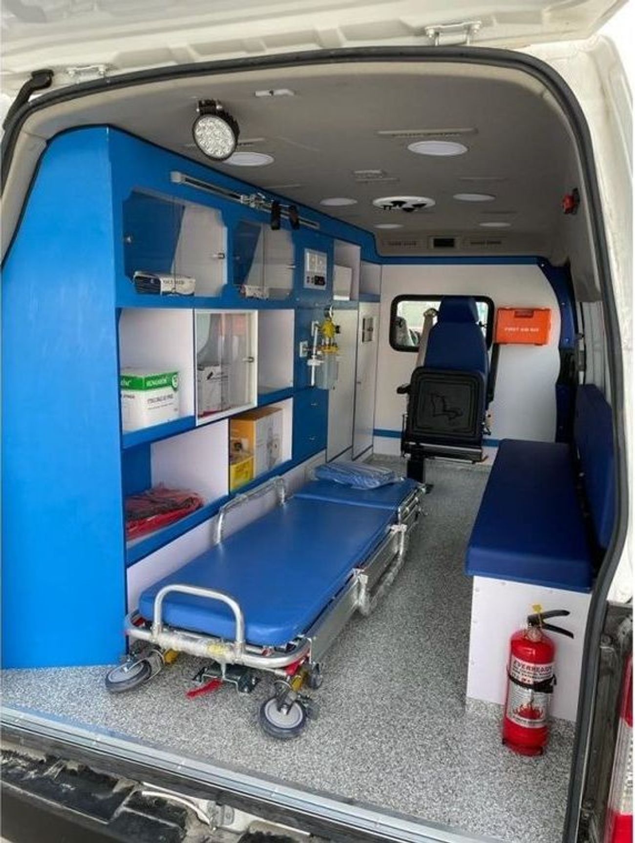 Nissan Urvan Panel Van High Roof NISAN URVAN AMBULANCE