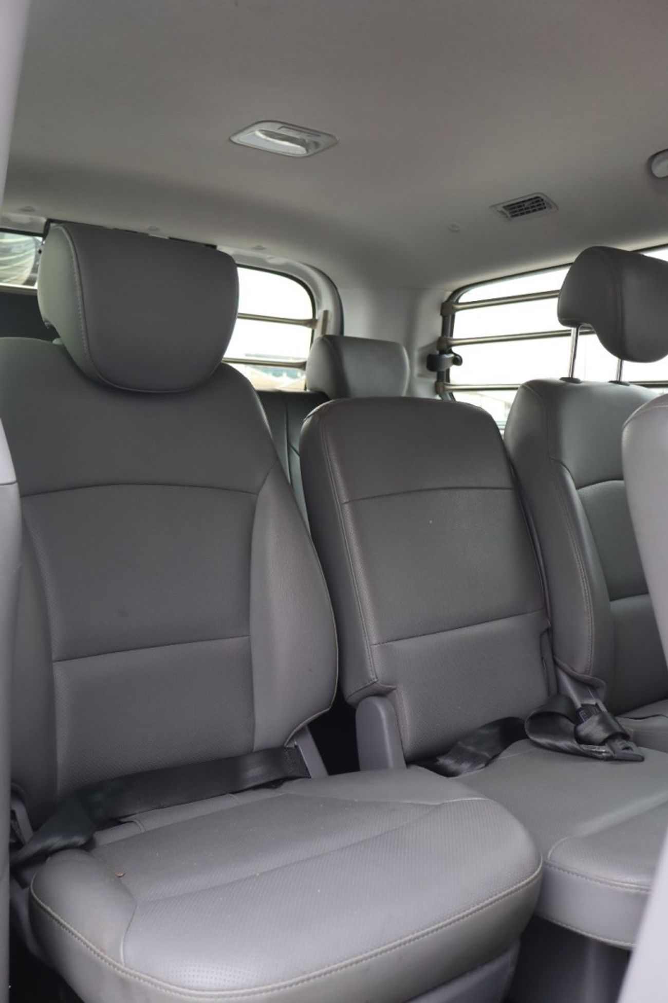 Hyundai H1 Starex Korean importer DIESEL PASSINGERS