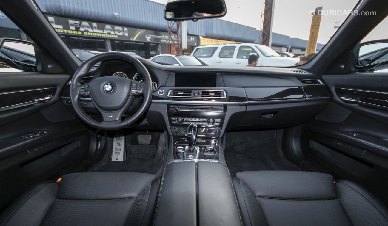 BMW 750Li i