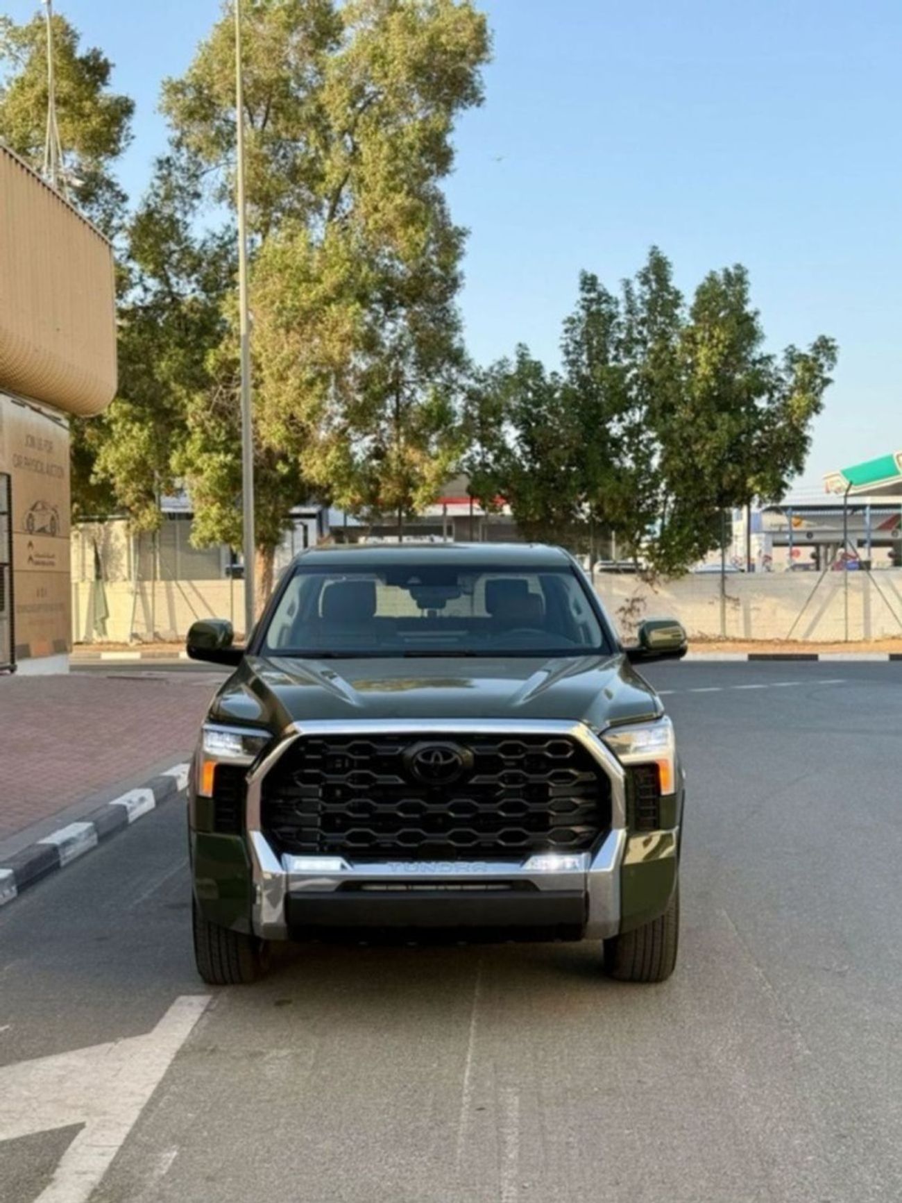 Toyota Tundra TOYOTA TUNDRA LIMITED| 3.5 TWIN TRUBO | FULL OPTION | PANORAMIC | UAE PASS | 4X4
