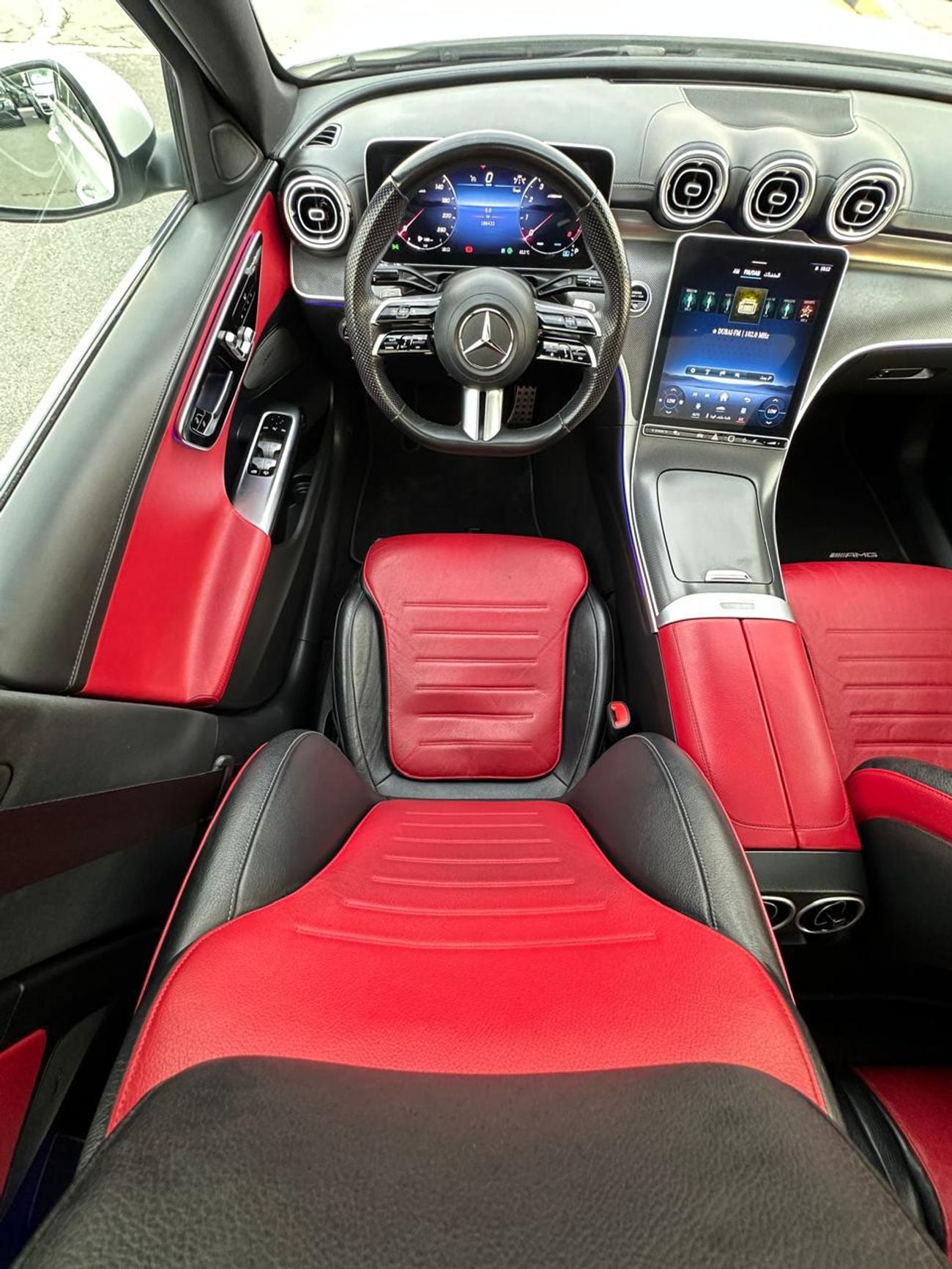 مرسيدس بنز C 200 AMG