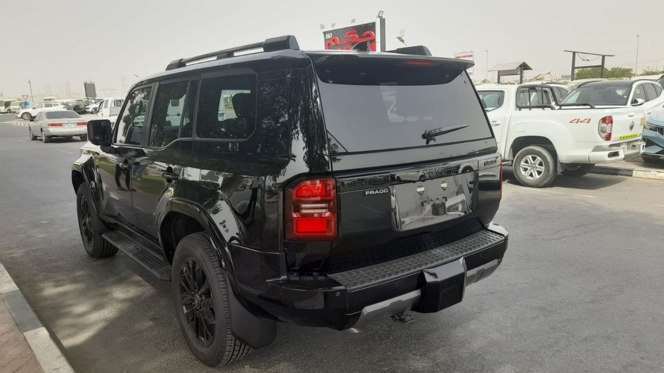 Toyota Prado Right-Hand drive Kakadu diesel Auto panoramic roof 7 seater top of the range