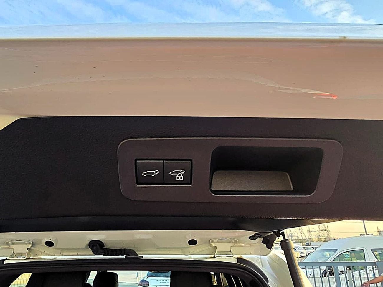 تويوتا لاند كروزر VX 3.5L