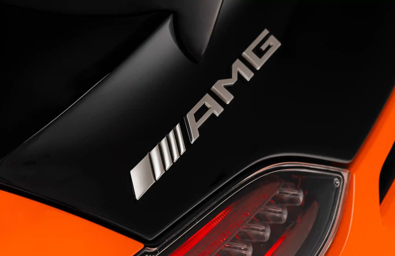 Mercedes-Benz AMG GT All-new 4.0L V8 biturbo engine