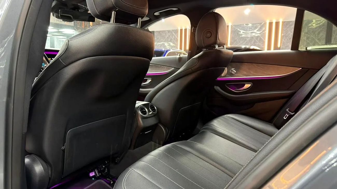 مرسيدس بنز E300 E350 AMG 4MATIC, WARRANTY, CLEAN TITTLE, FULLY LOADED, TYRES, 255HP