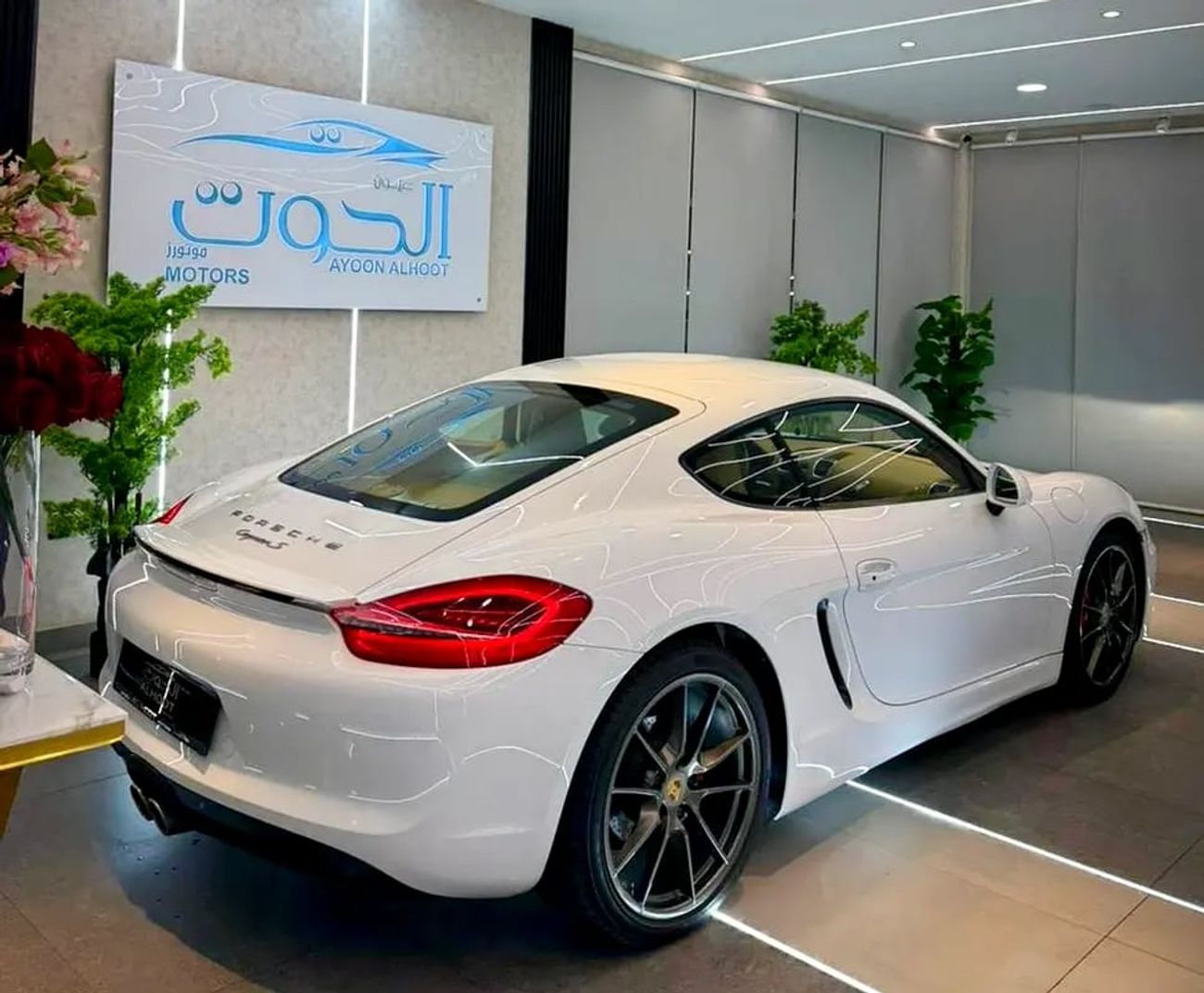 بورش كايمان S