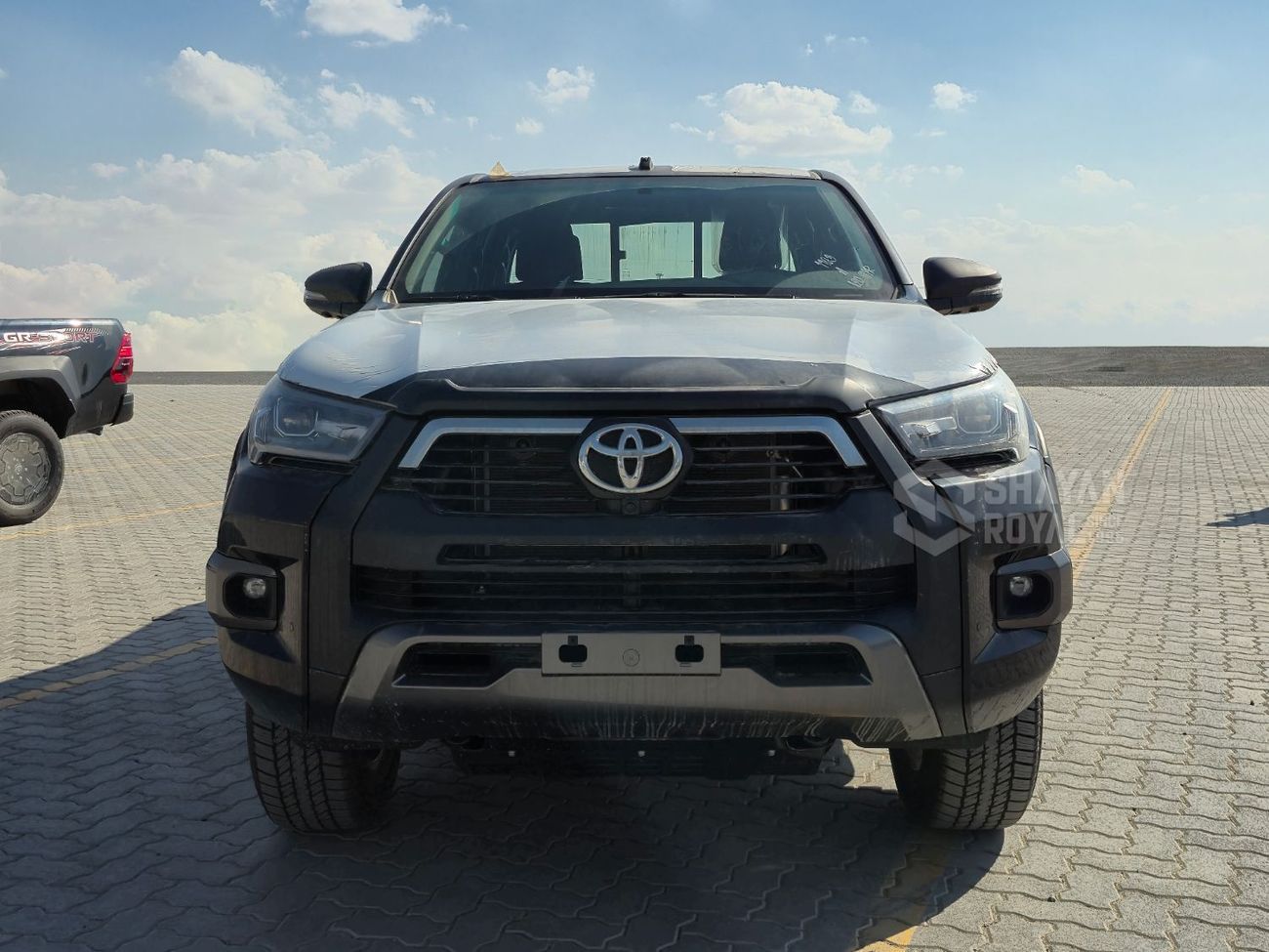 تويوتا هيلوكس ADVENTURE 4.0L V6 PETROL DC AT 4WD 2026MY