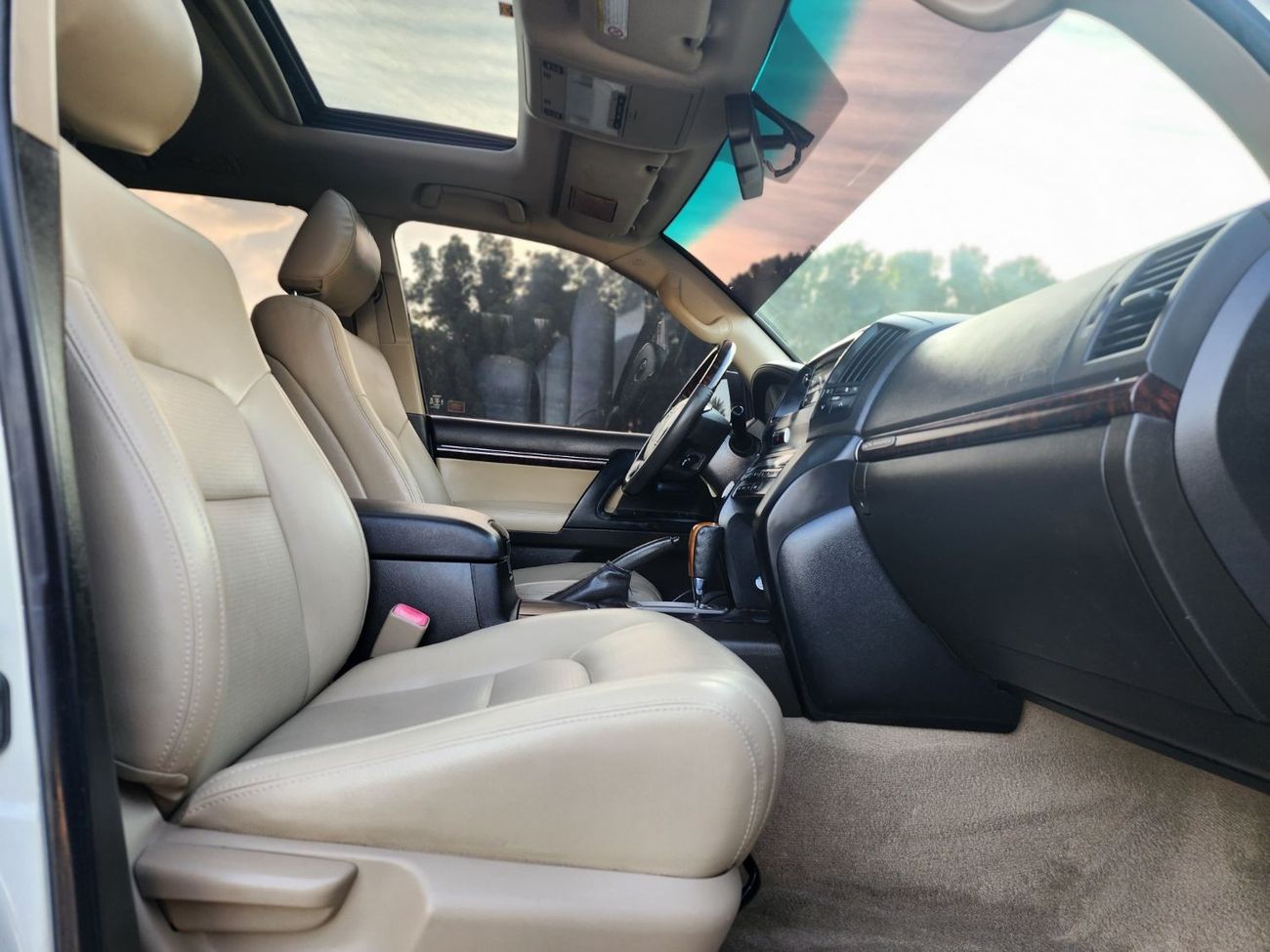 تويوتا لاند كروزر GX.R V8 full options