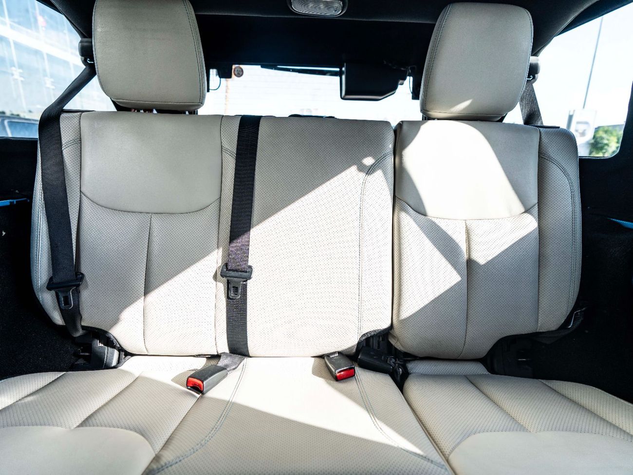 جيب رانجلر Unlimited Sport 3.6L A/T