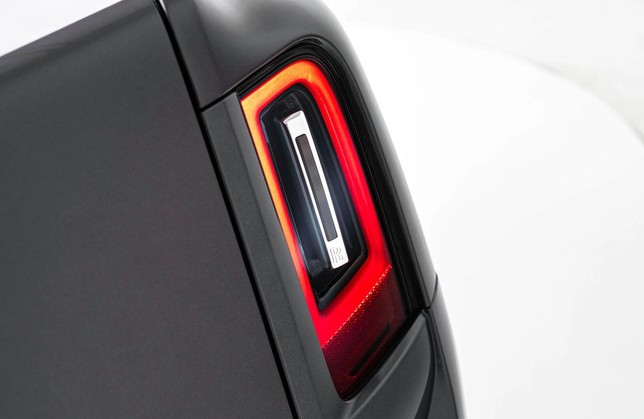 Rolls-Royce Cullinan 6.75L V12 Twin-Turbocharged Engine