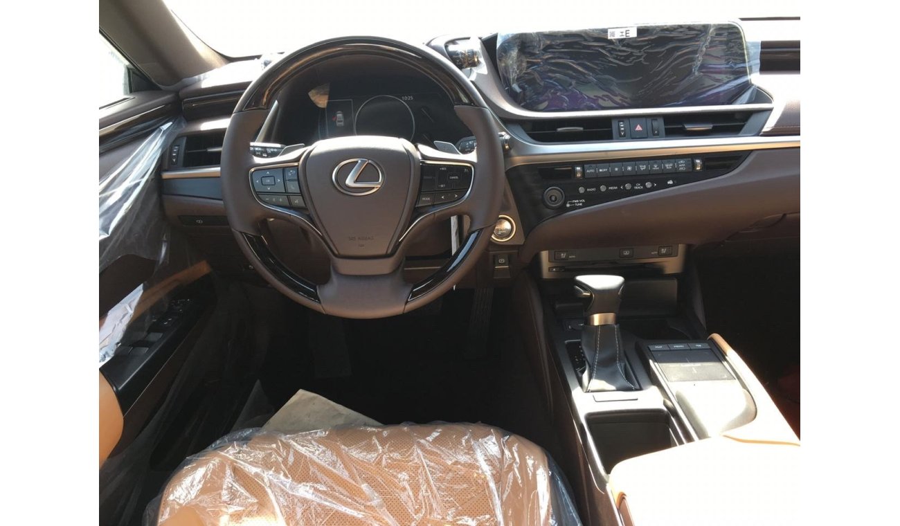 Lexus ES350 PANORAMIC / NAVIGATION / BLINDSPOT 2021 GCC