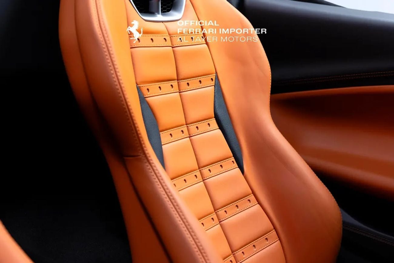 فيراري 296 GTB