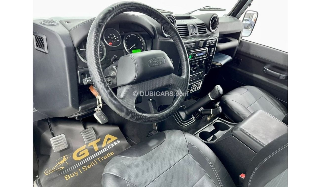 لاند روفر ديفندر 2016 Land Rover Defender, Full Service History-Warranty-GCC