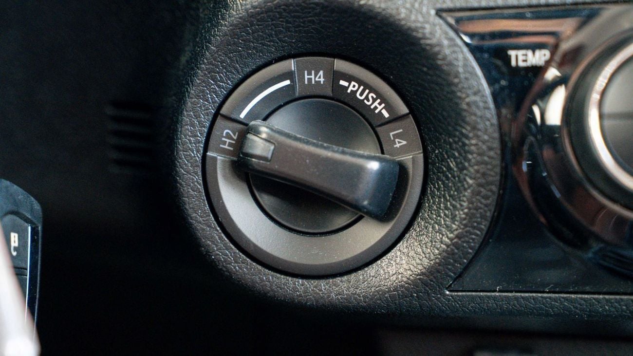 Toyota Hilux 2025 Toyota Hilux GLX 2.7 - White Inside Maroon | Export Only