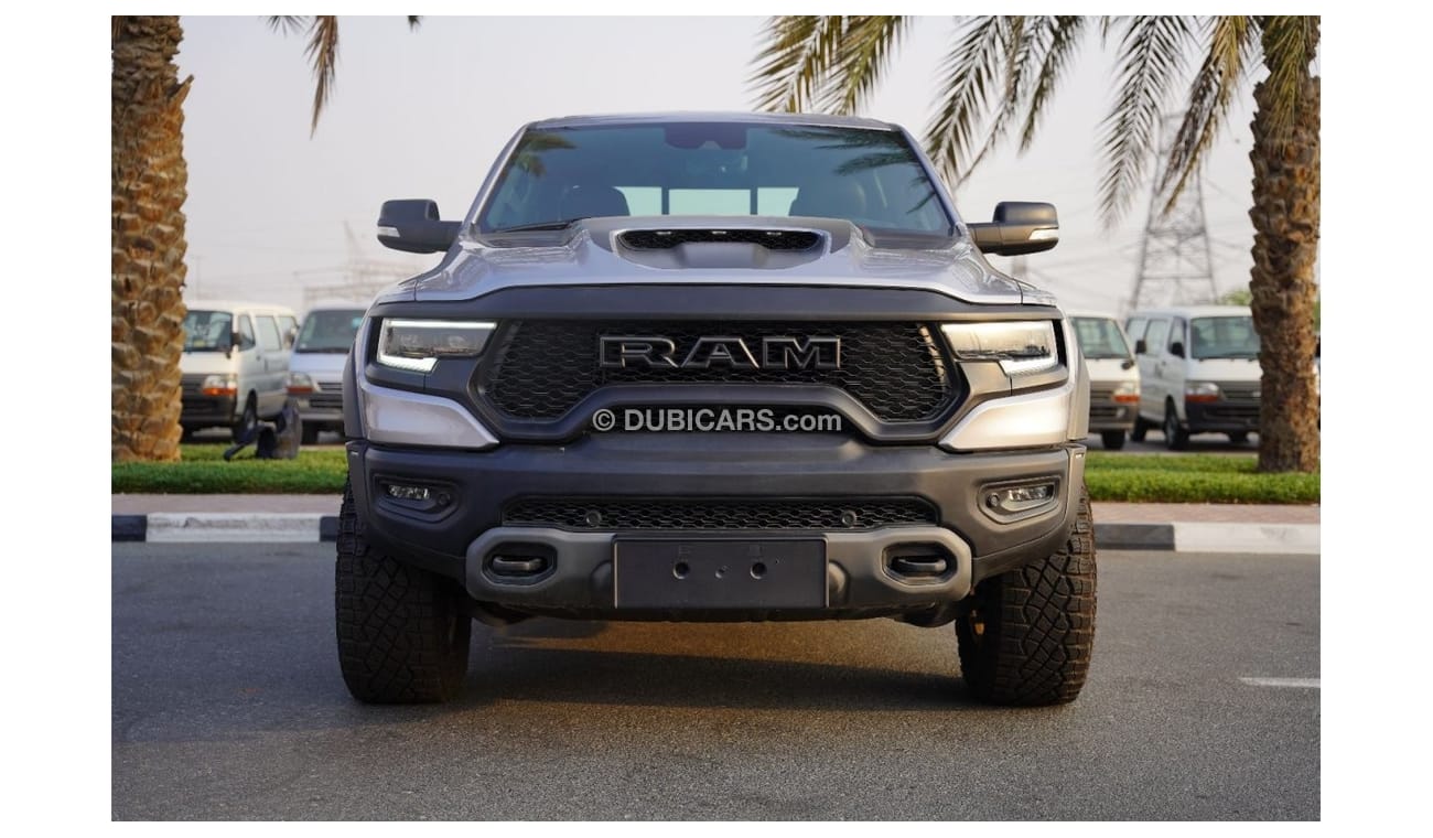RAM 1500 TRX 2023 RAM 1500 TRX SILVER BEAD LOCK CARBON FIBER 4X4 6.2L V8 GCC 0 Km