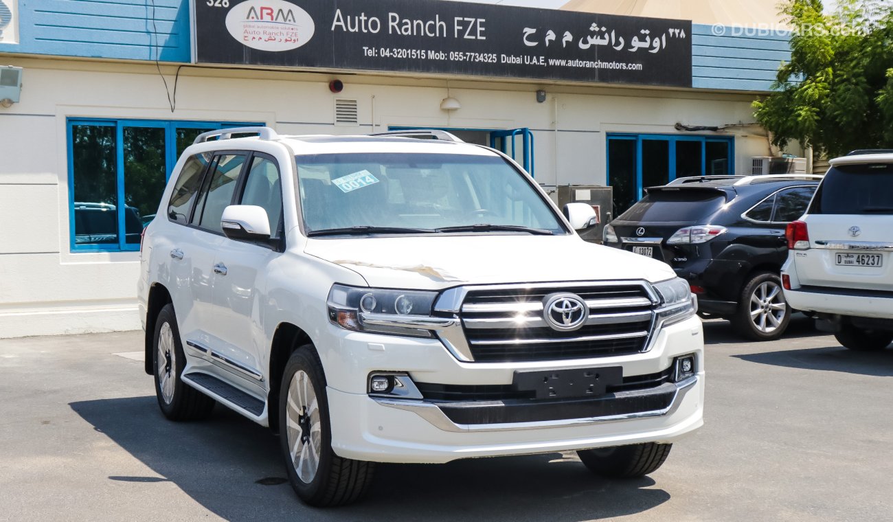 Toyota Land Cruiser 4.6L GXR Grand Touring WITH LEATHER SEATS