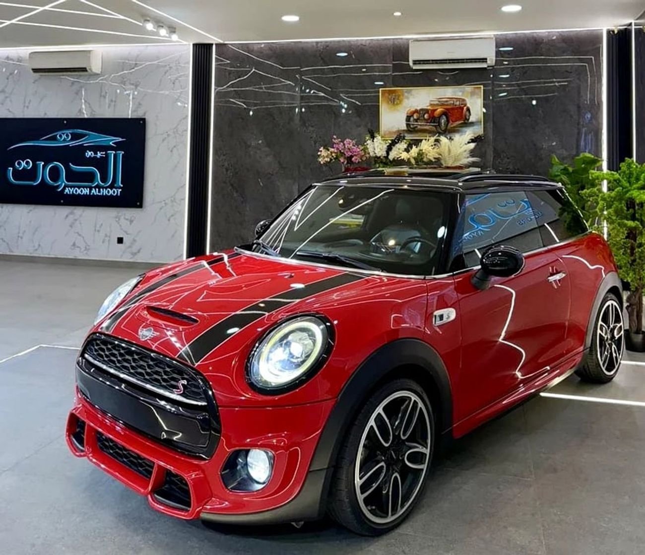 ميني كوبر LOVELY S JCW || GCC || TOP OF THE RANGE || PANORAMIC || ACCIDENTS FREE || LOW MILEAGE