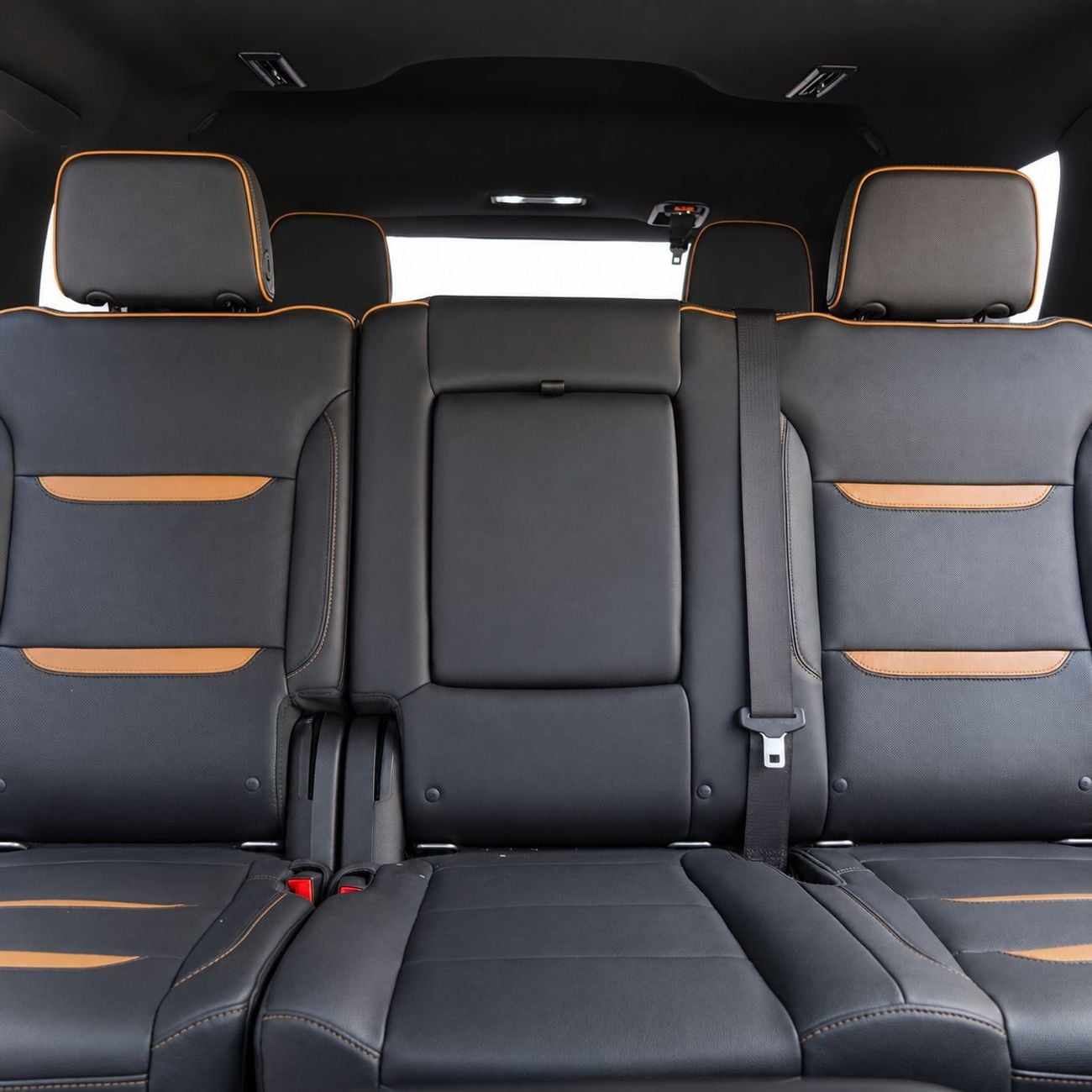 GMC Yukon AED 2,682 P.M • 0% Downpayment • GMC Yukon AT4 • 1 Year Warranty