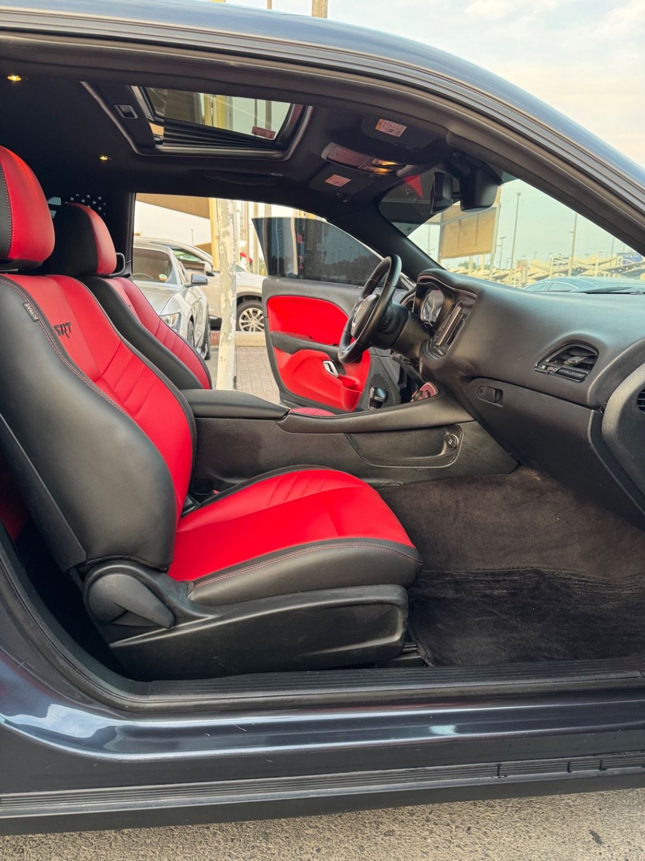 Dodge Challenger R/T Plus 5.7L (372 HP)