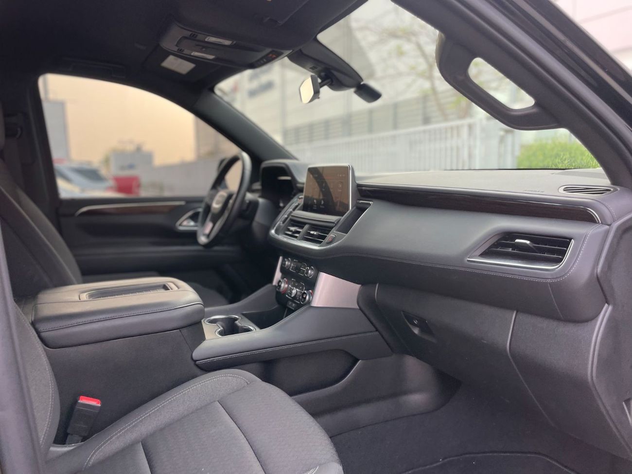 GMC Yukon SLE Canadian import