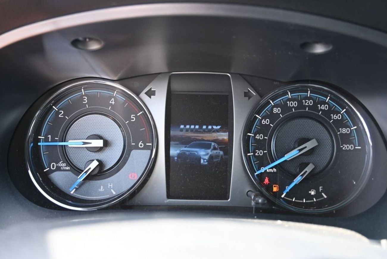 تويوتا هيلوكس تويوتا هيلوكس أدفينتشر 2.8 لتر ديزل ، بيك اب ، دفع رباعي ، 4 أبواب ، كاميرا 360 ، مثبت سرعة ، قفل تف