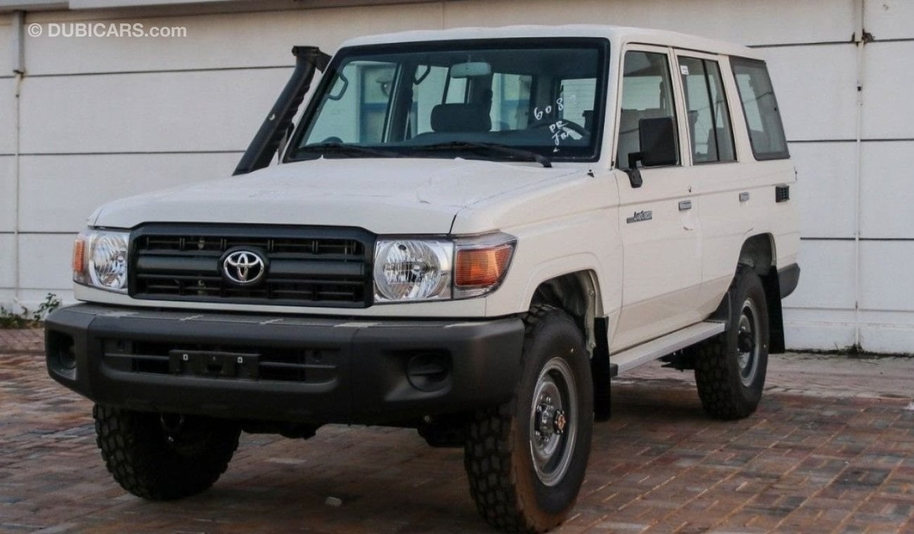 تويوتا لاند كروزر هارد توب LC76 10 4.2L 5MT 4X4 5 DOORS