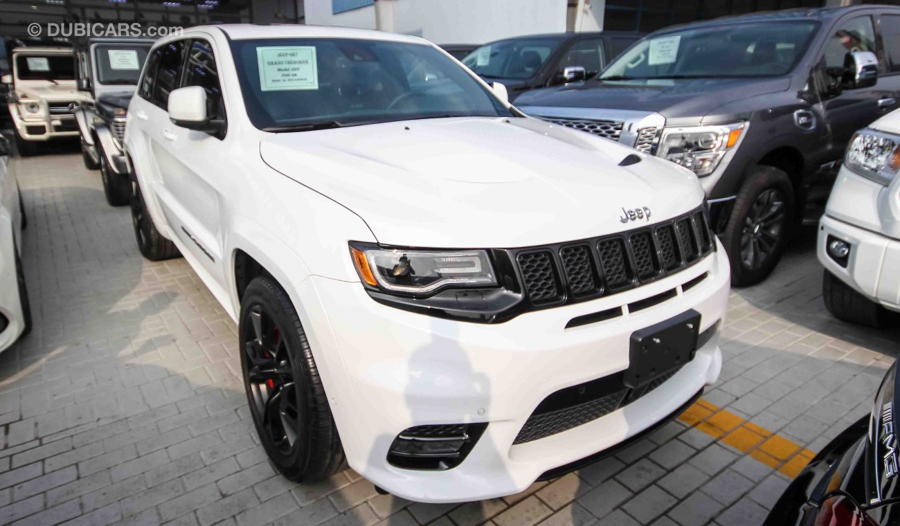 Jeep Grand Cherokee SRT