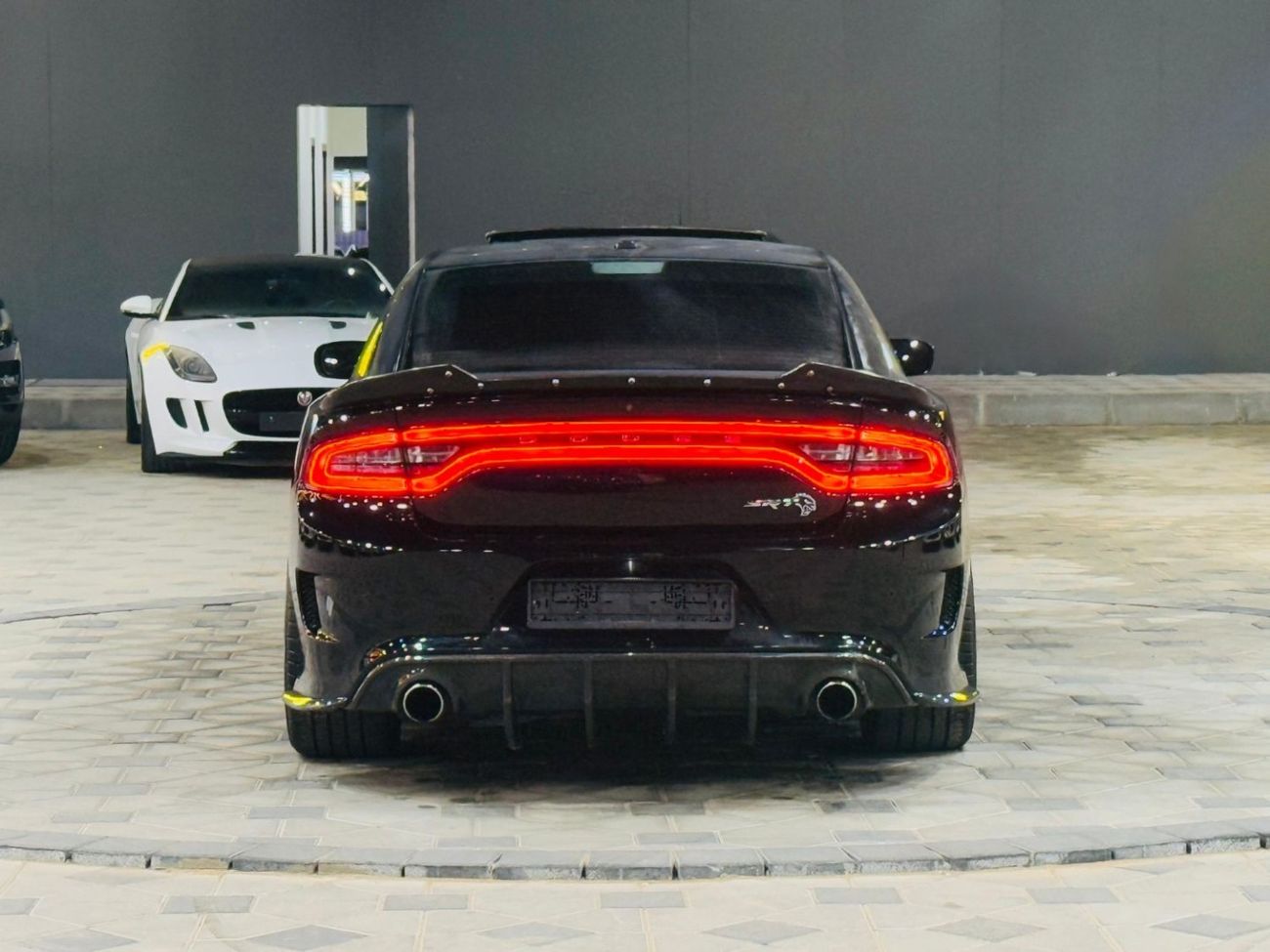 Dodge Charger SRT 392 6.4L (717 HP)