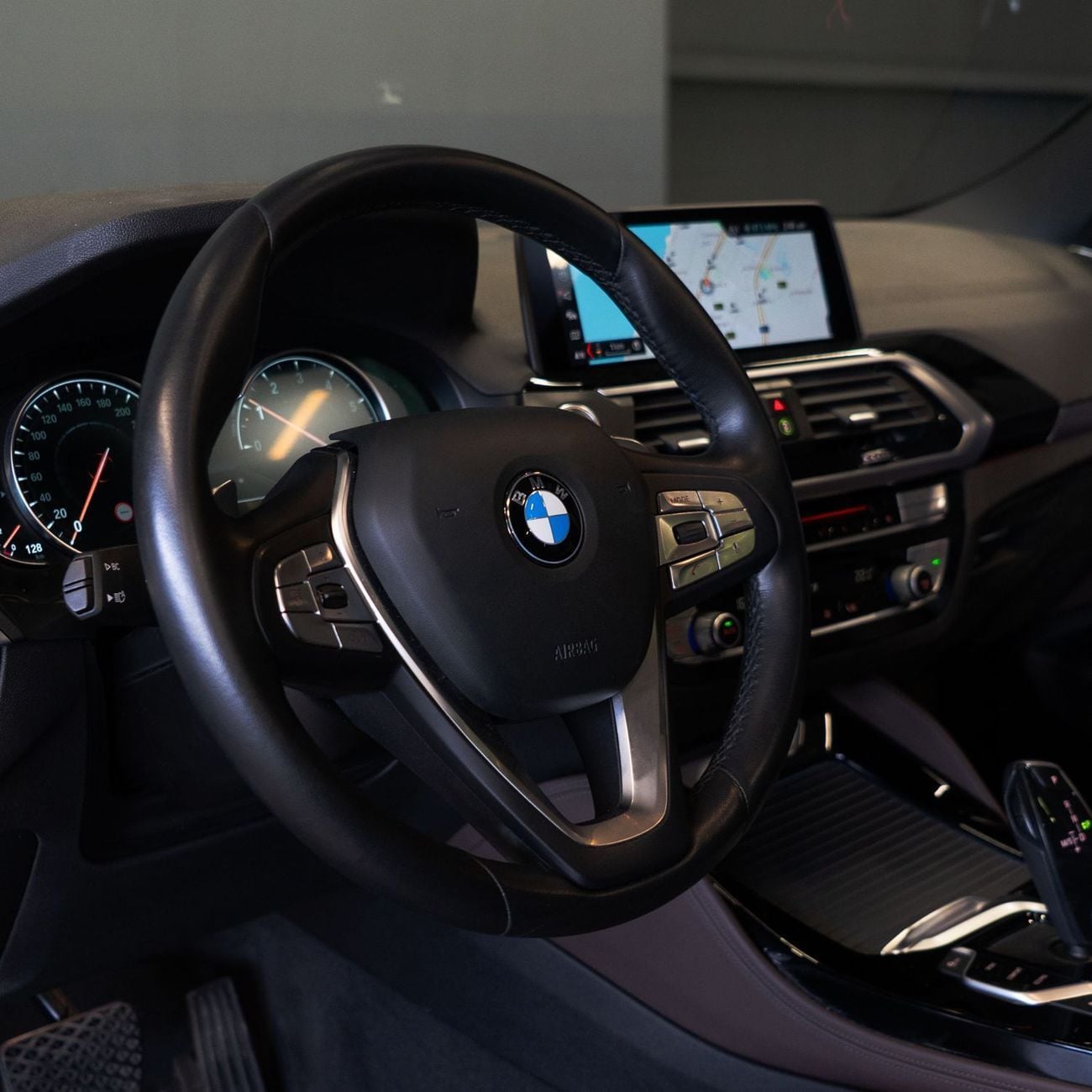 BMW X4 xDrive 30i Exclusive 3.0L AED 2,107 pm • 0% Downpayment • BMW X4 xDrive30i • 1 Year Warranty