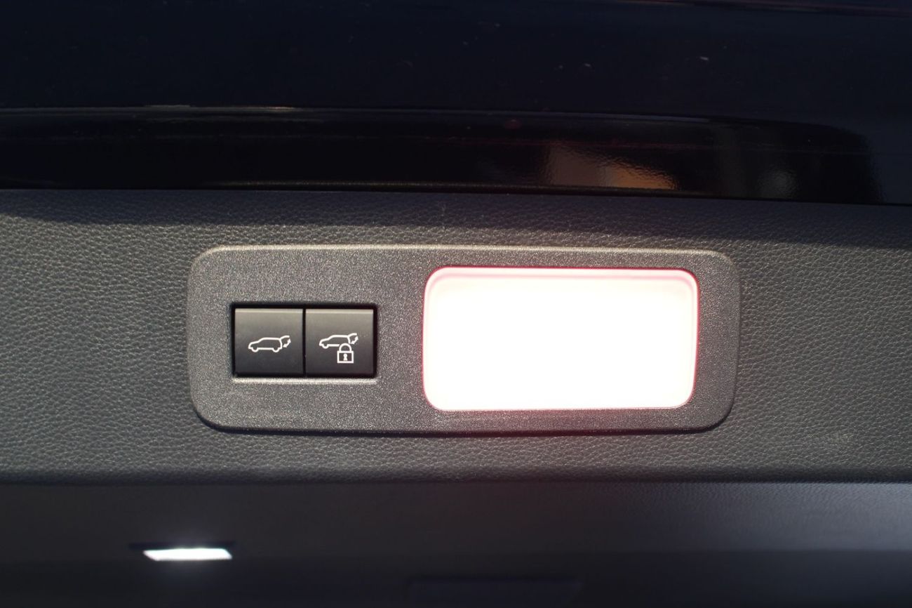 Toyota Land Cruiser TOYOTA LANDCRUISER 300 3.3L V6 DIESEL 4WD VXR- Z