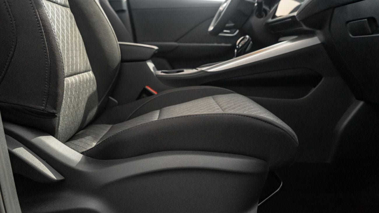 أم جي ZS 2026 | MG ZS 1.5L AT STD 2WD