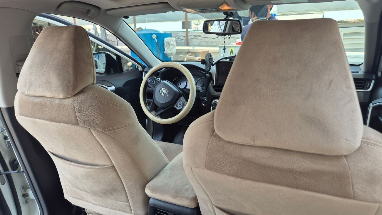 Toyota RAV4 GXR