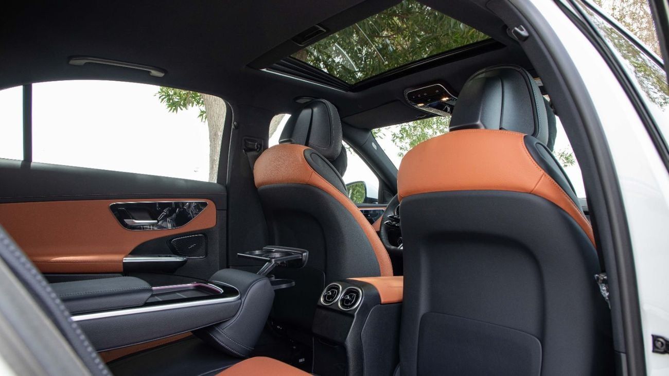 Mercedes-Benz C 200 2025| C200L| Sedan . For Local Registration +10%