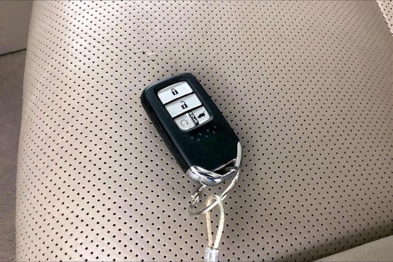 Honda Pilot Touring | Guaranteed Warranty | 0 Down Payment