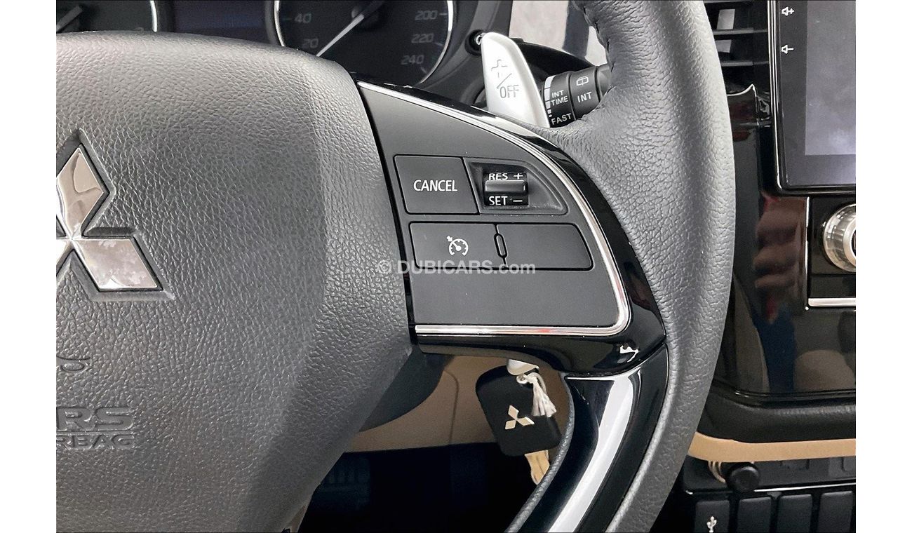 Mitsubishi Outlander GLX Midline