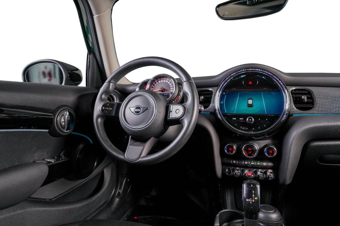 Mini Cooper Std 1.5L (4 Seater) Mini cooper Warranty and Service valid-GCC