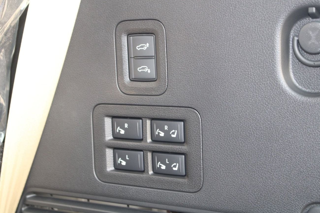 نيسان باترول LE Platinum City 3.5L 2025