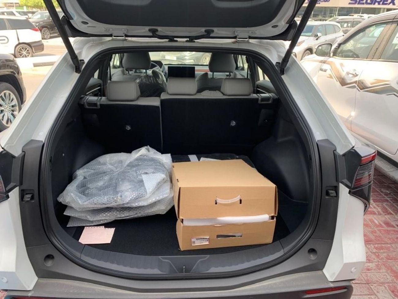 تويوتا bZ4X TOYOTA BZ4X EV 615 MAX RANGE