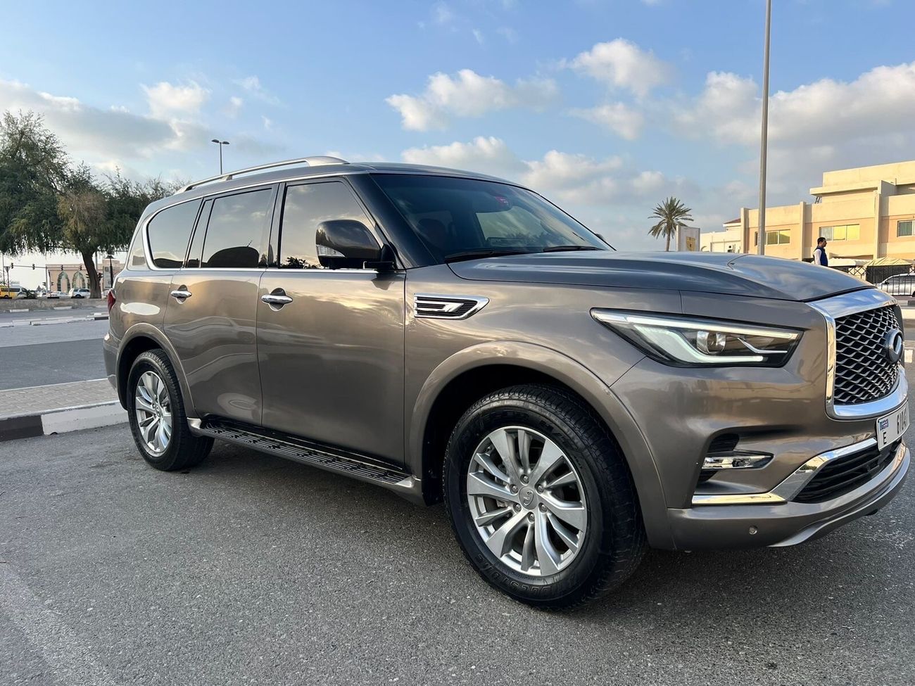 Infiniti QX80 4x4